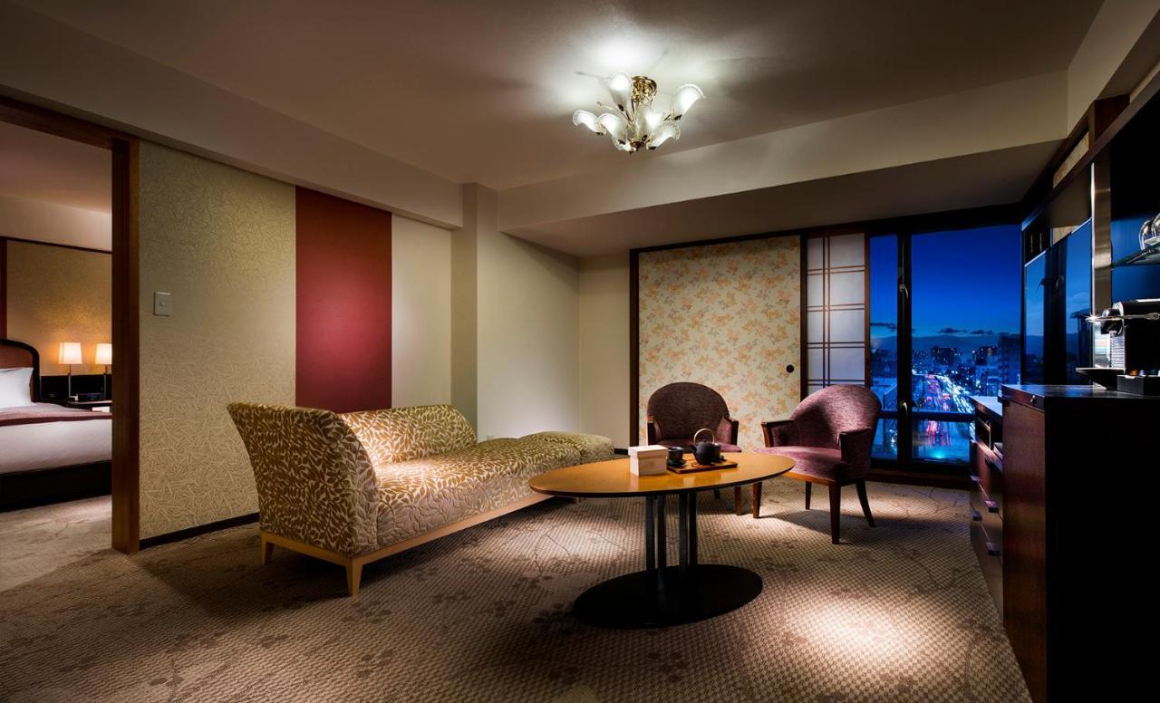 Rihga Royal Hotel Kioto Exterior foto A suite at the hotel